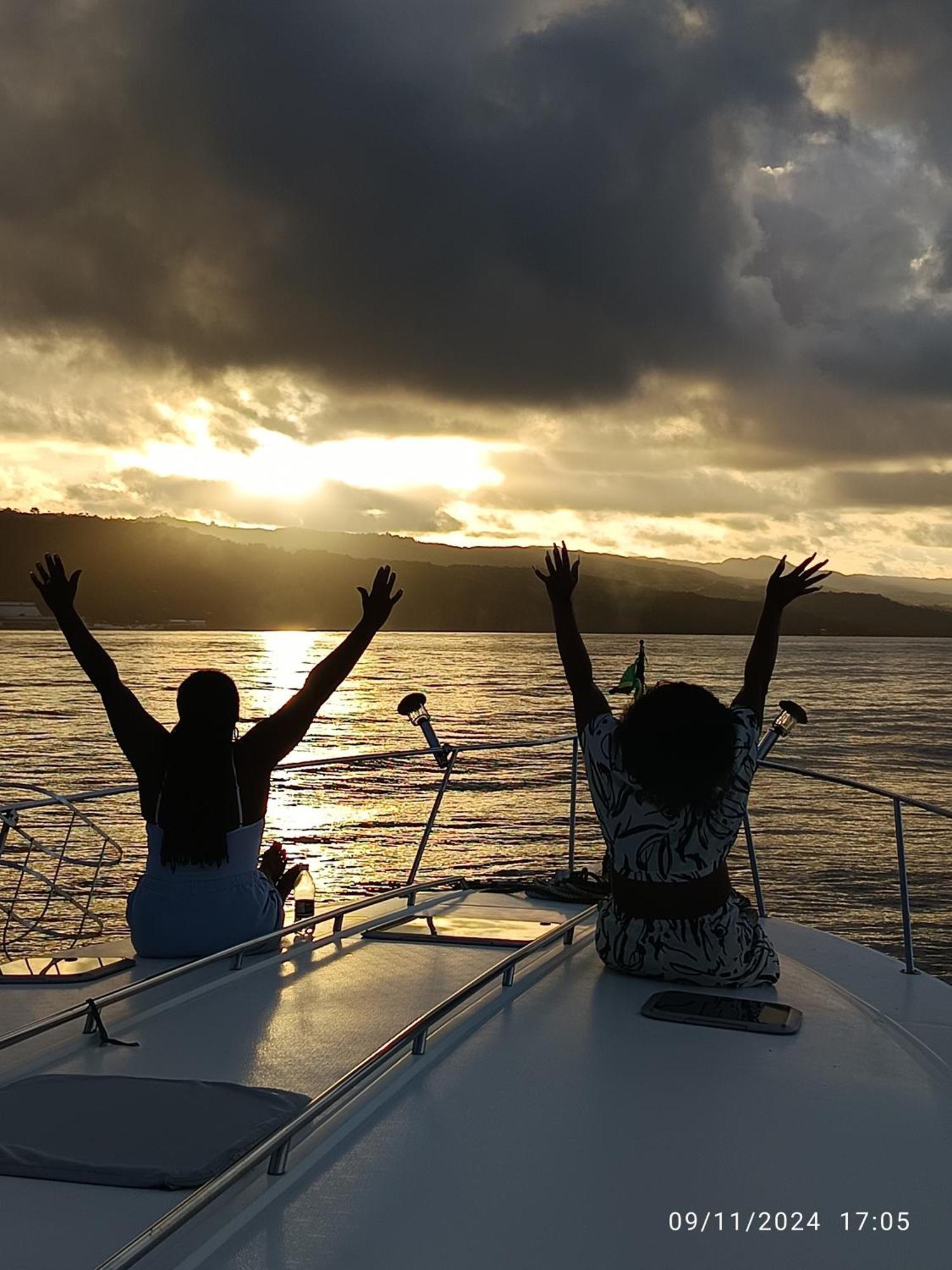Shipwatcher Studio W/Mezzanine Ocho Rios Luaran gambar