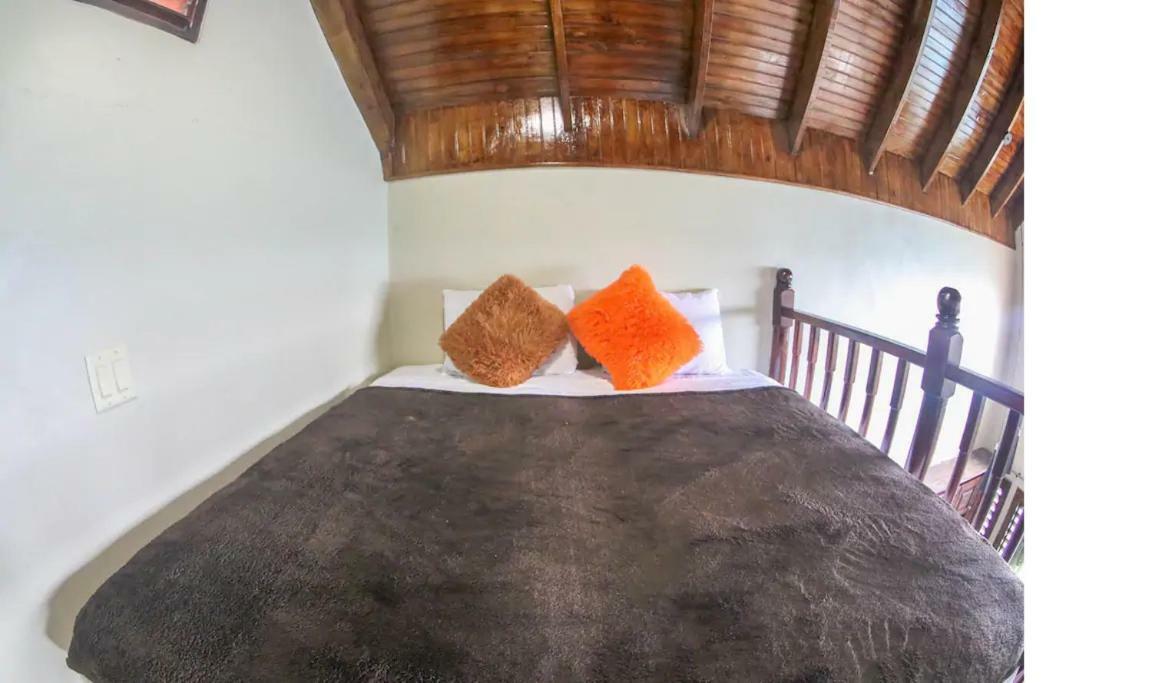 Shipwatcher Studio W/Mezzanine Ocho Rios Luaran gambar