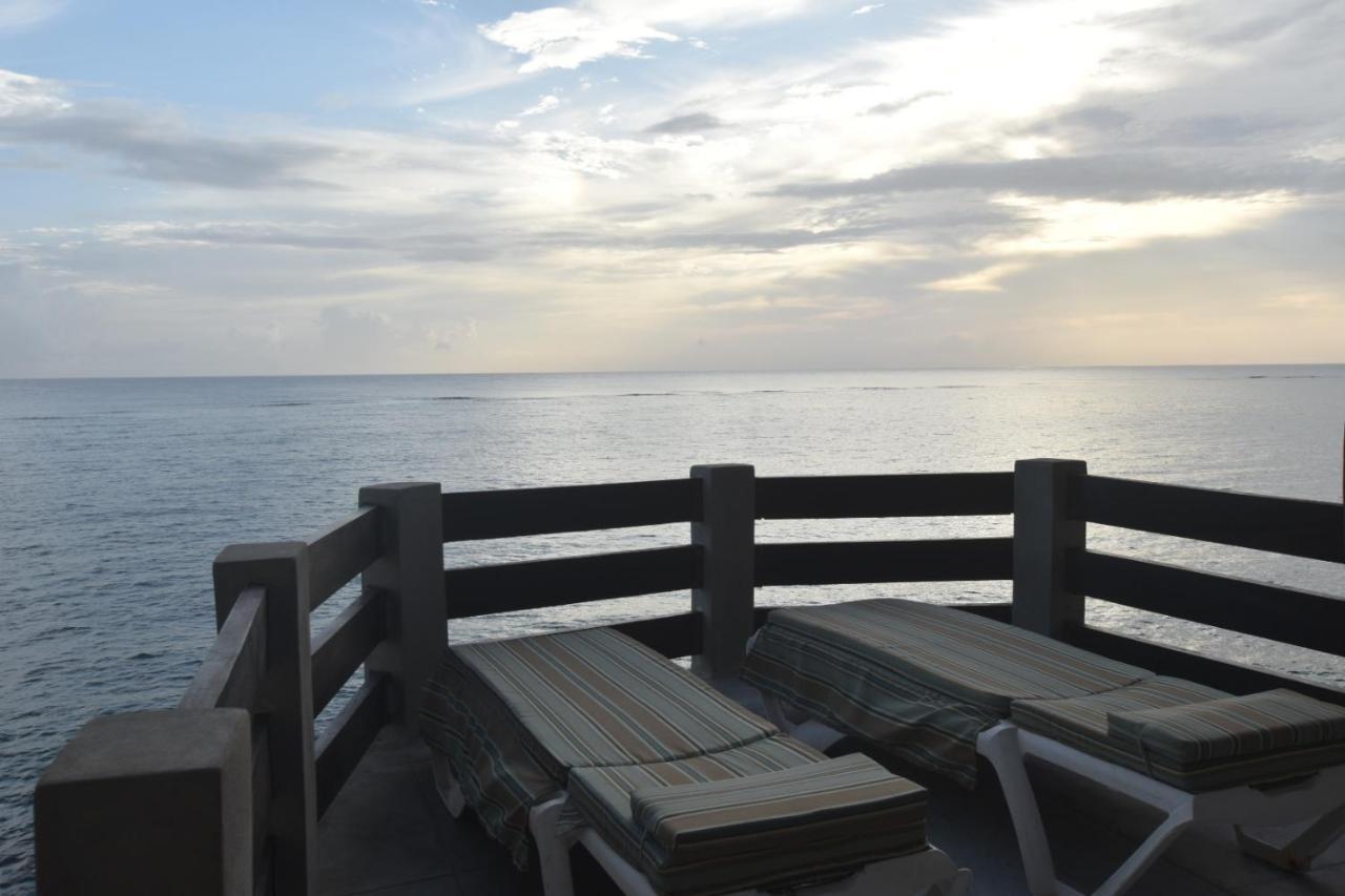 Shipwatcher Studio W/Mezzanine Ocho Rios Luaran gambar